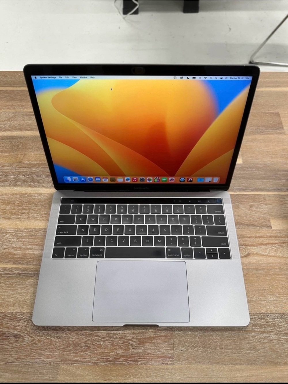 MacBook Pro 13-inch, 2017 in good mint condition